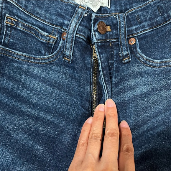 Madewell 10” High-Rise Skinny Jeans - Picture 5 of 11